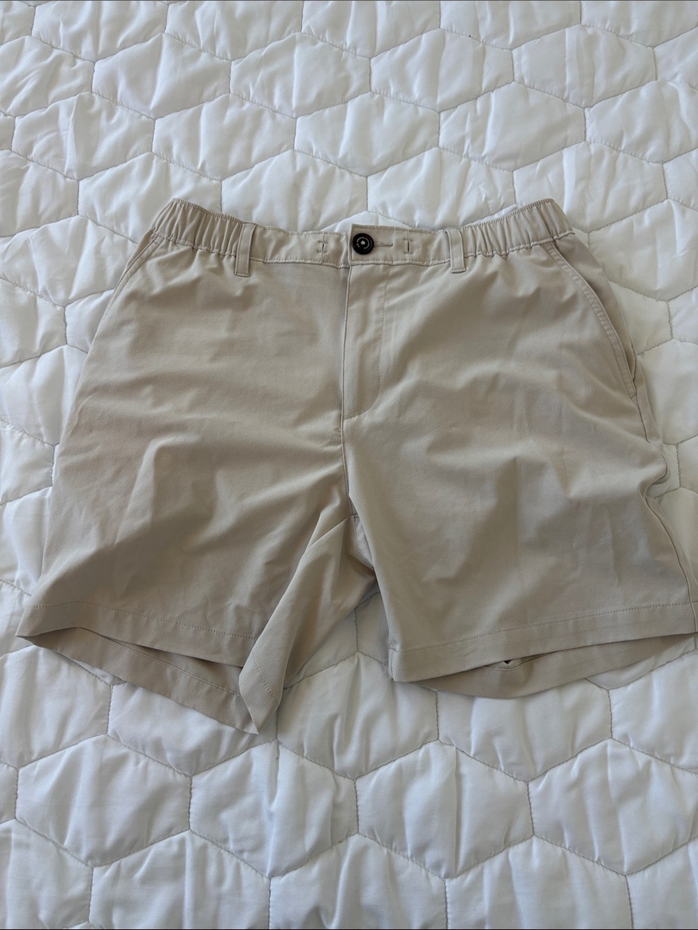 chubbies Men's Tan Flat-Front Casual Shorts